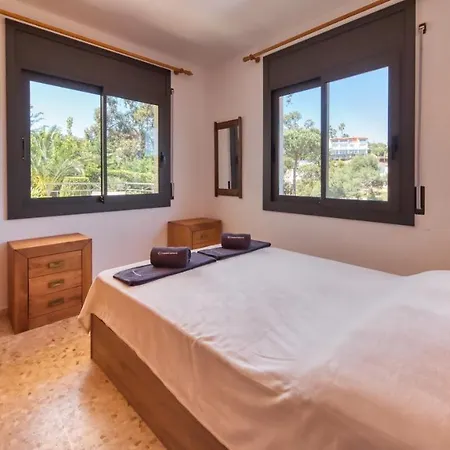 Sleeps 22 Pool Wifi * Lloret de Mar
