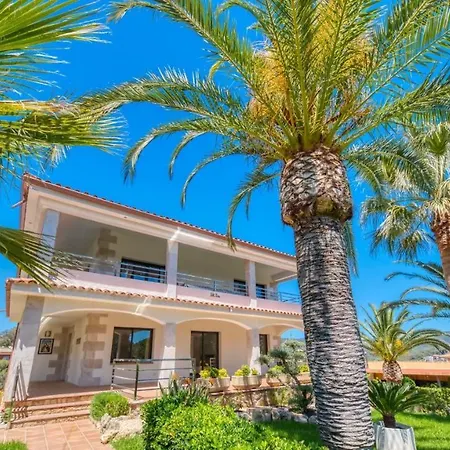 Sleeps 22 Pool Wifi Lloret de Mar