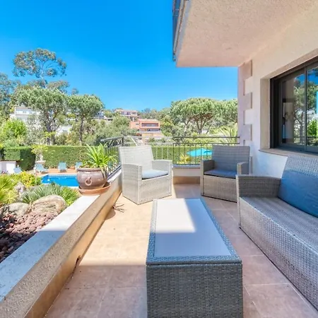Sleeps 22 Pool Wifi Villa Lloret de Mar