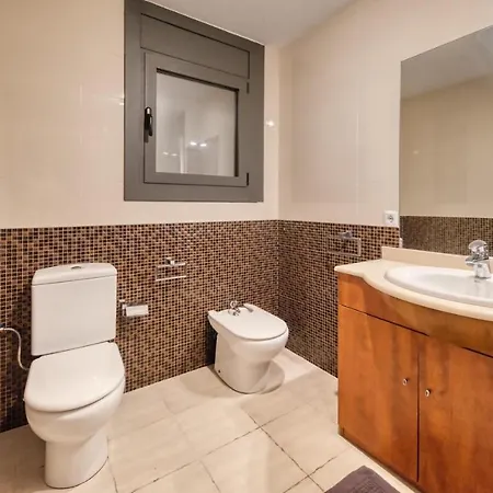 Sleeps 22 Pool Wifi